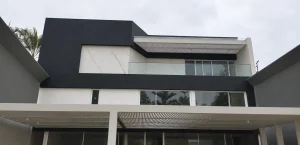 Construcción de vivienda en San Isidro